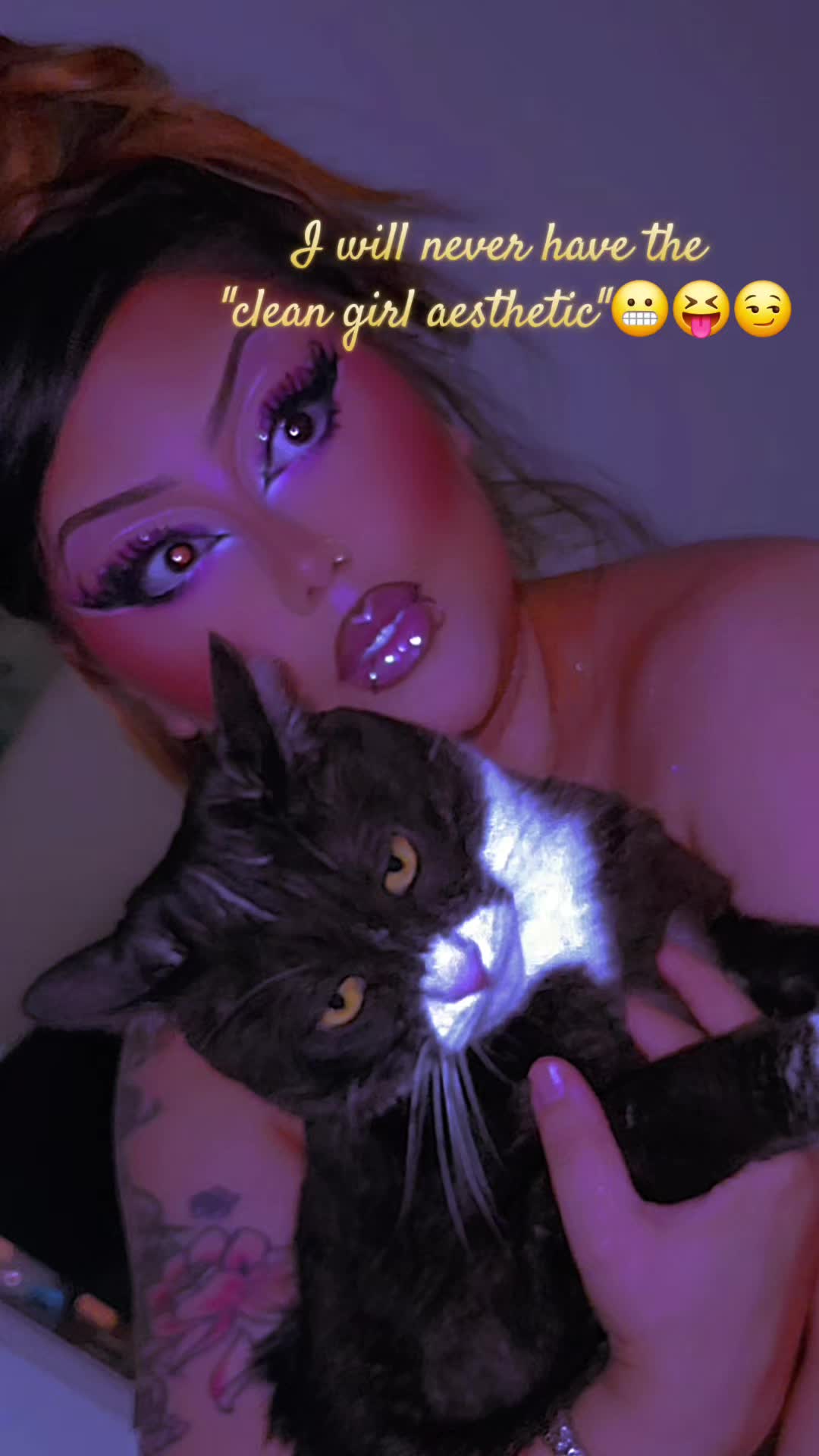 @GeminiDoll (Brittany Chacon)