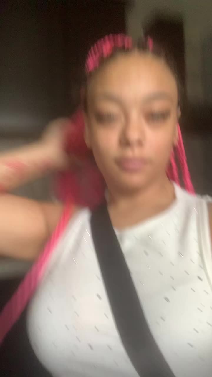 @Mrswifeyyyy