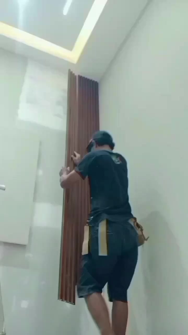 @Gombey