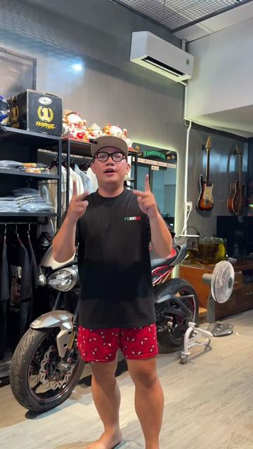 @Ho&agrave;ng Lười Biếng