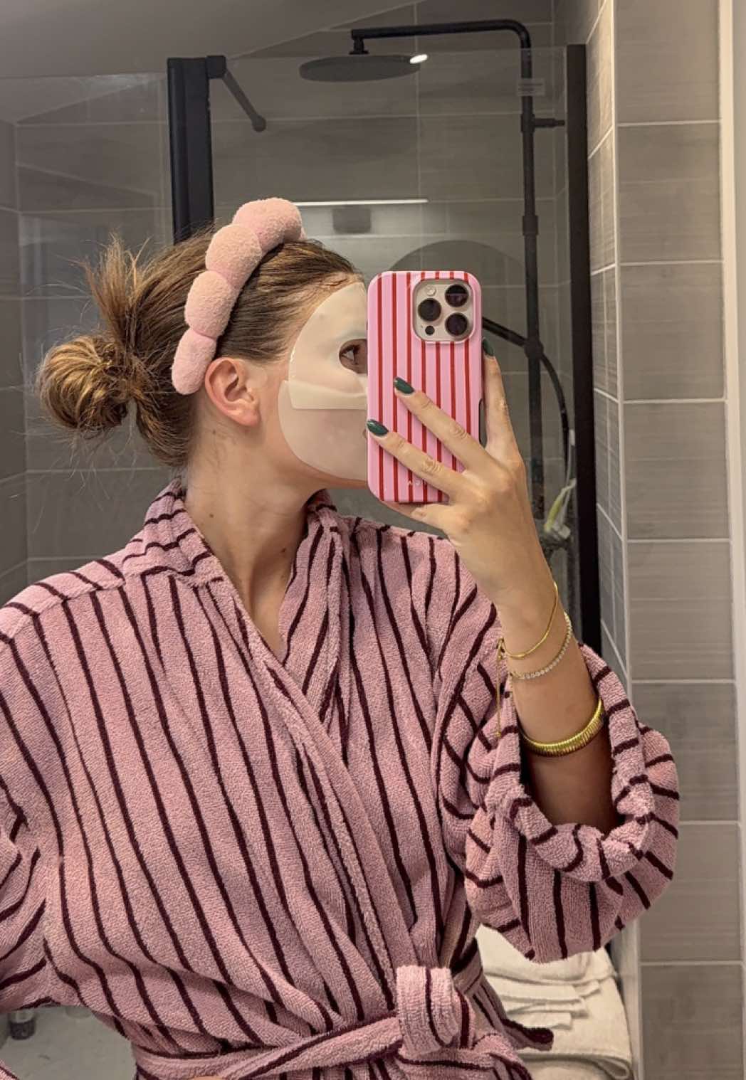 @louanneciecko