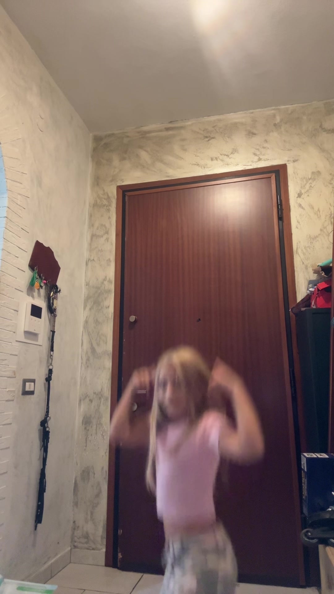 @G S