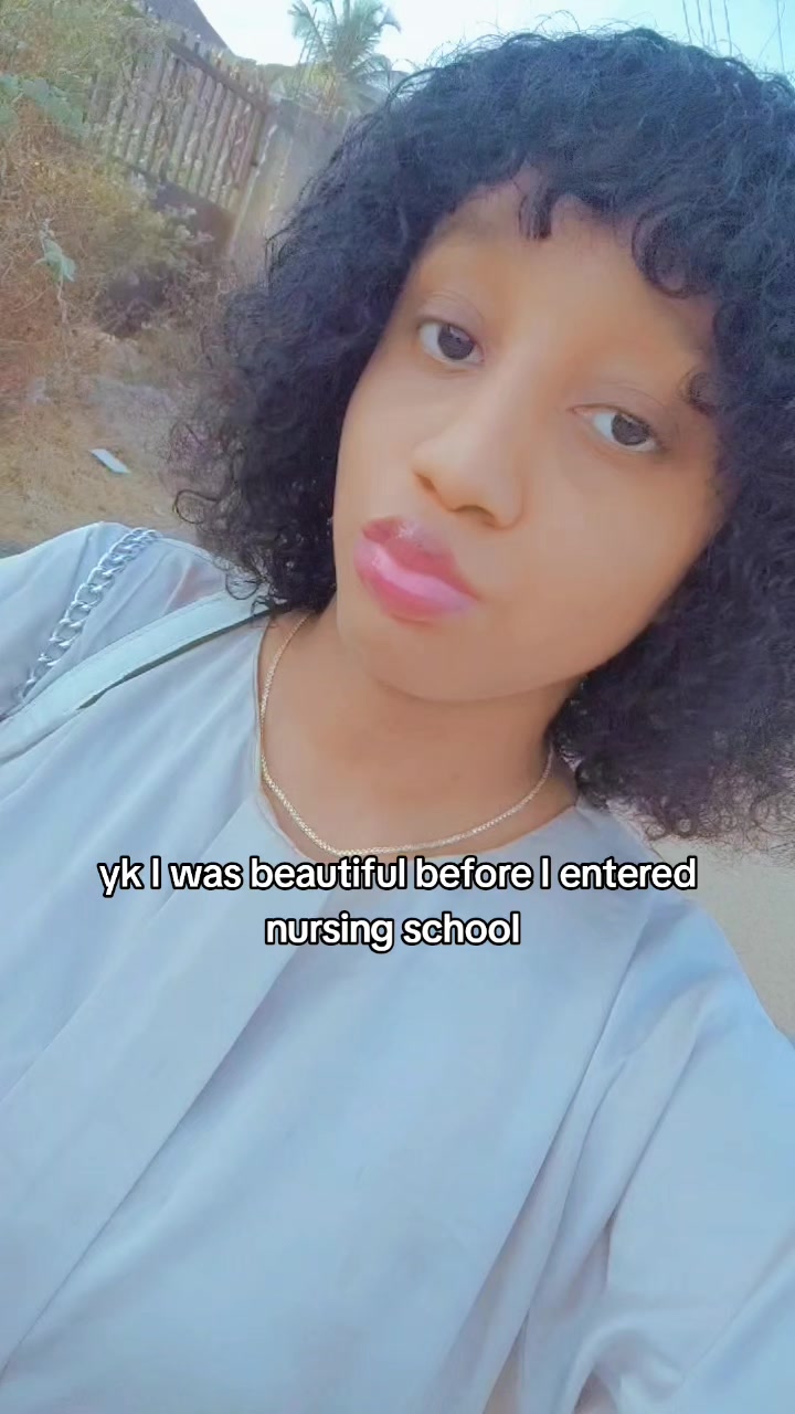 @Dee