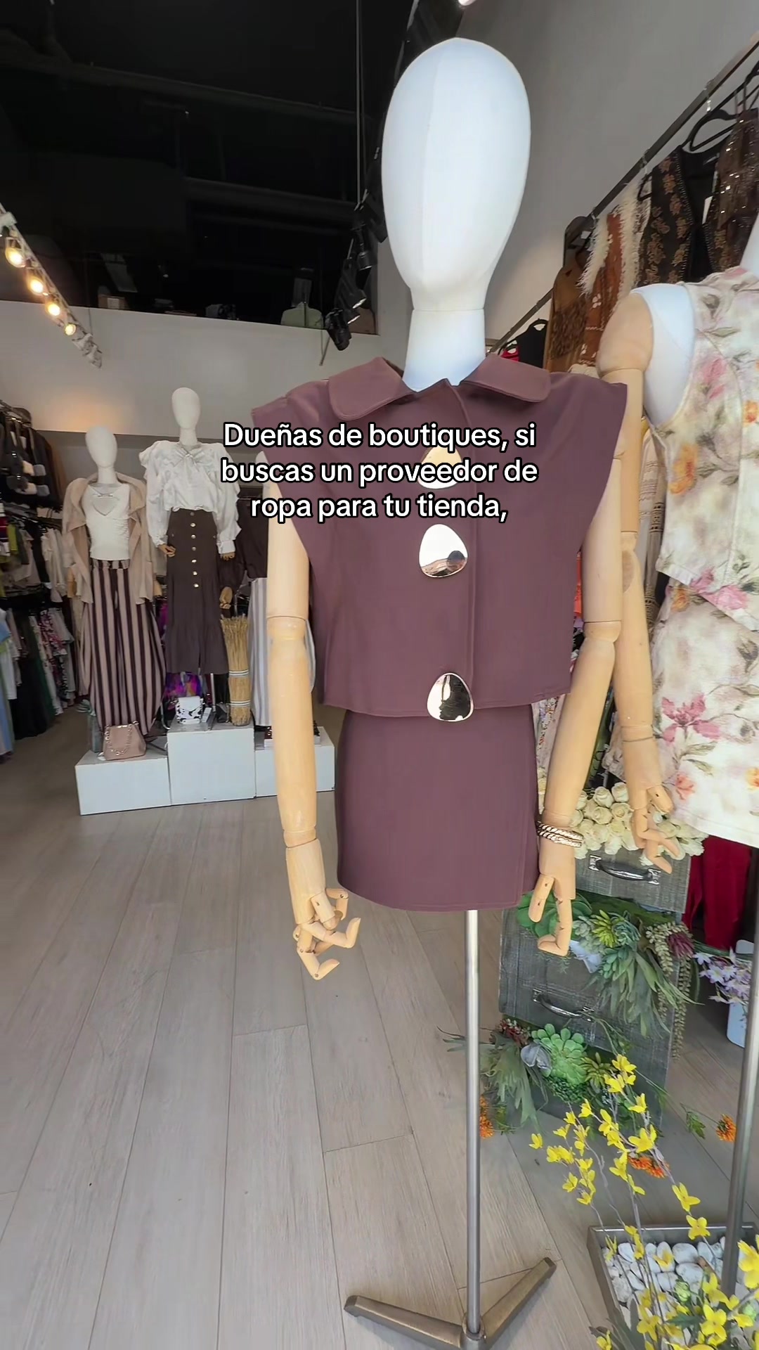 @itoofashion