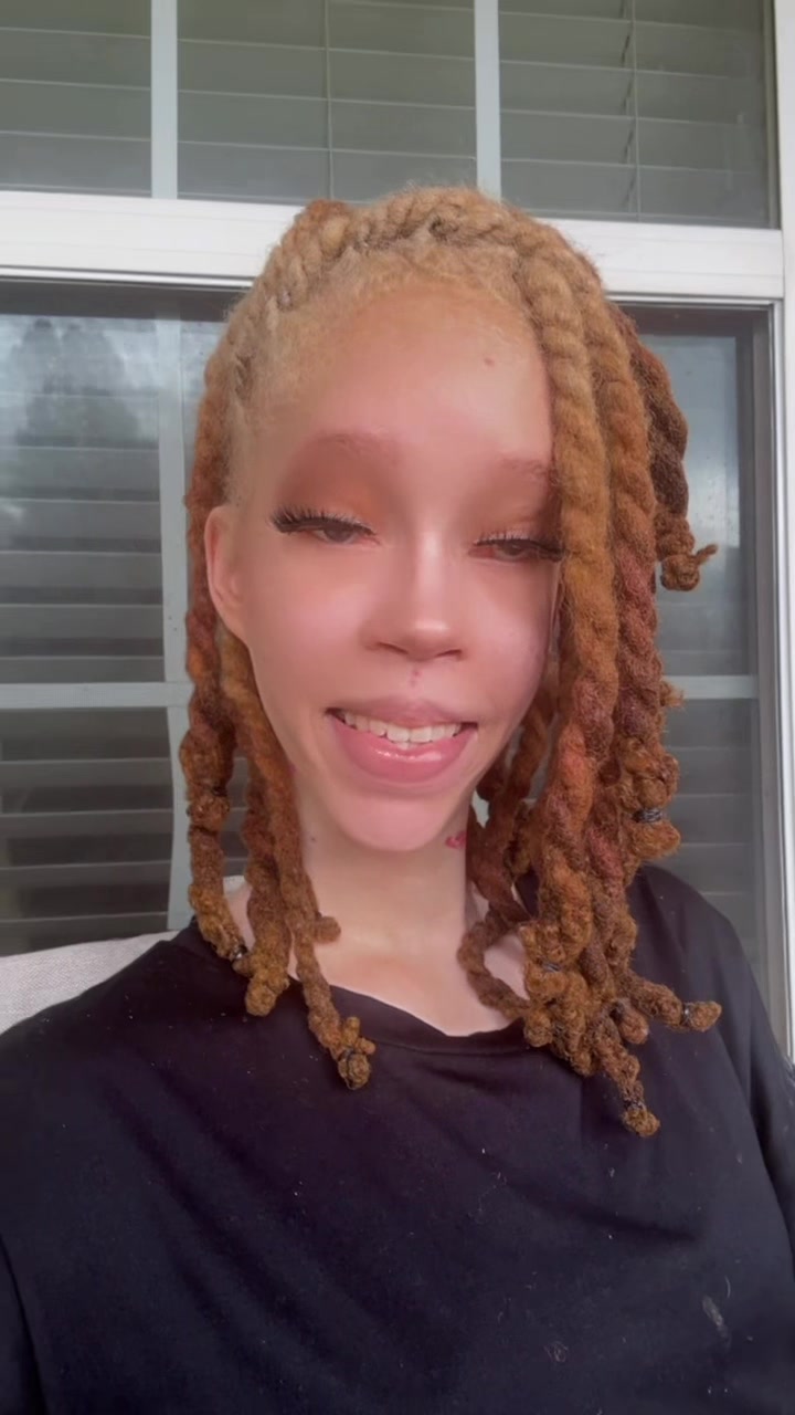 @ShayyDee