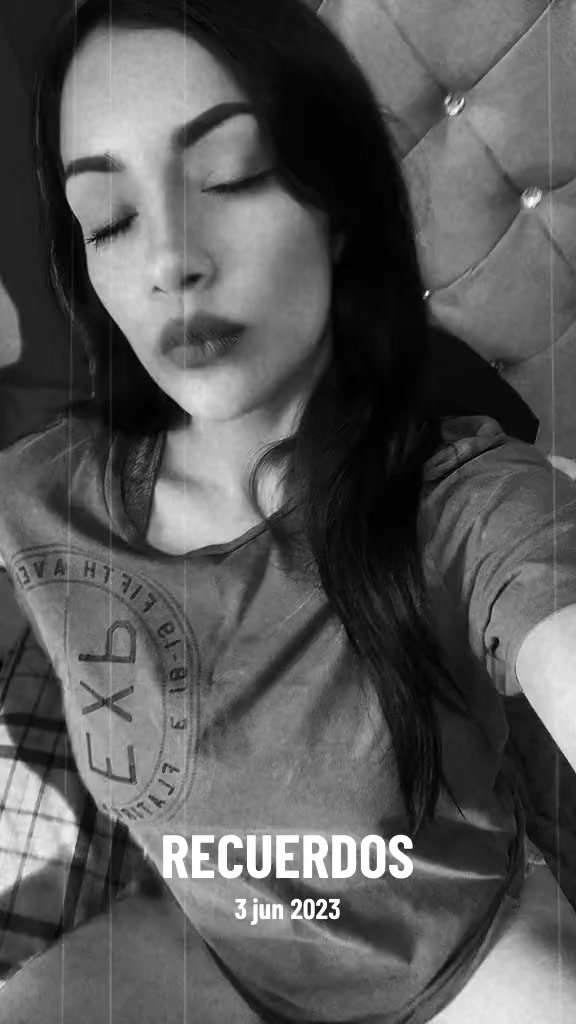 @Elizabeth🌗✨🍒