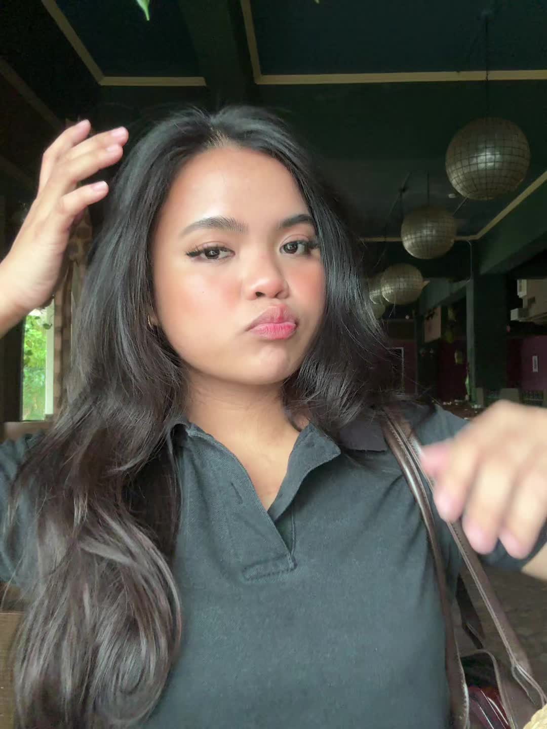 @ANL1QU3