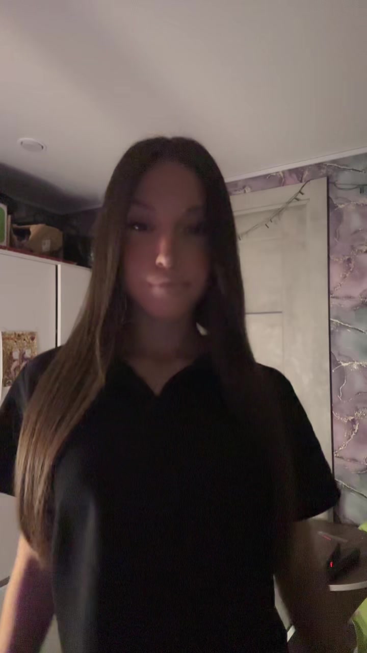 @_brunette_7777