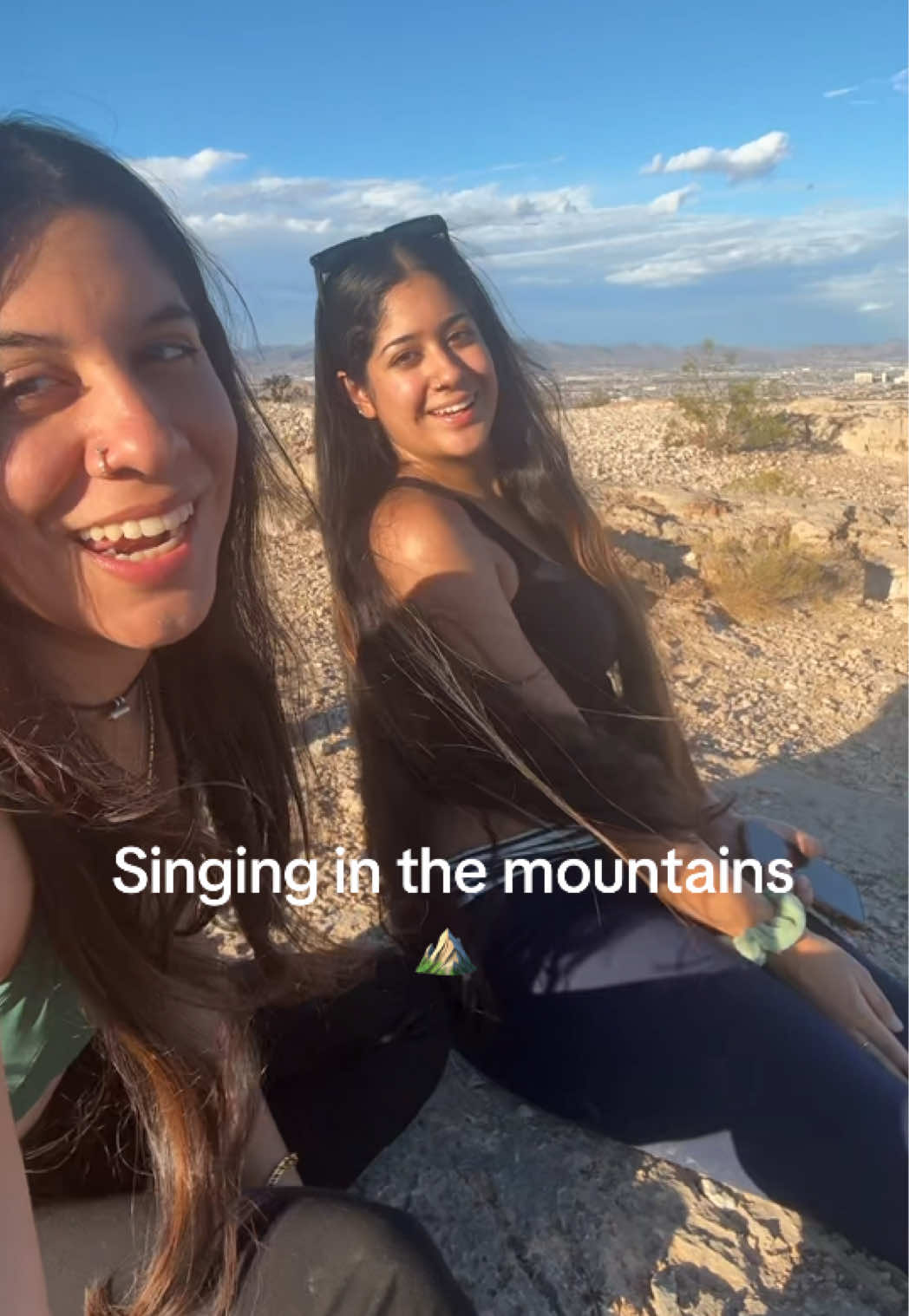 @madhavi_xoxo