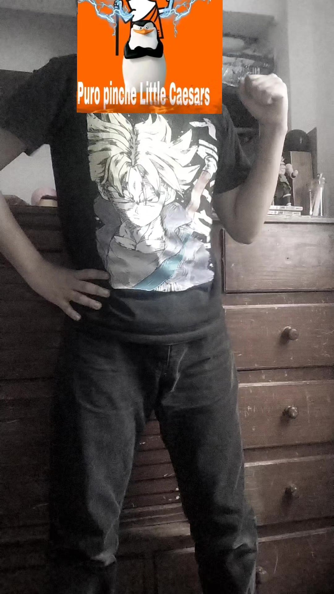 @Mocki_femboy