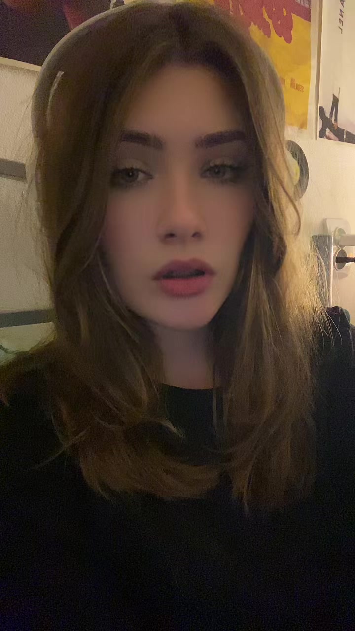 @_littleannenkova