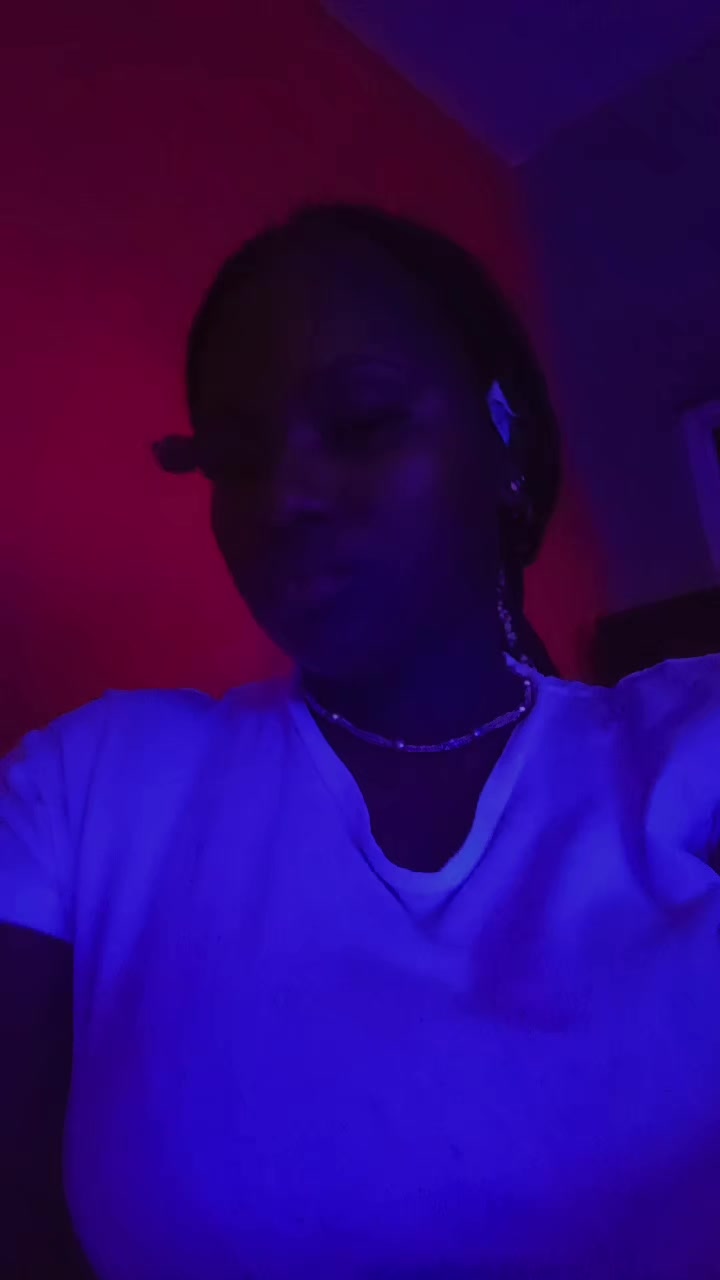 @Britanny ☠️