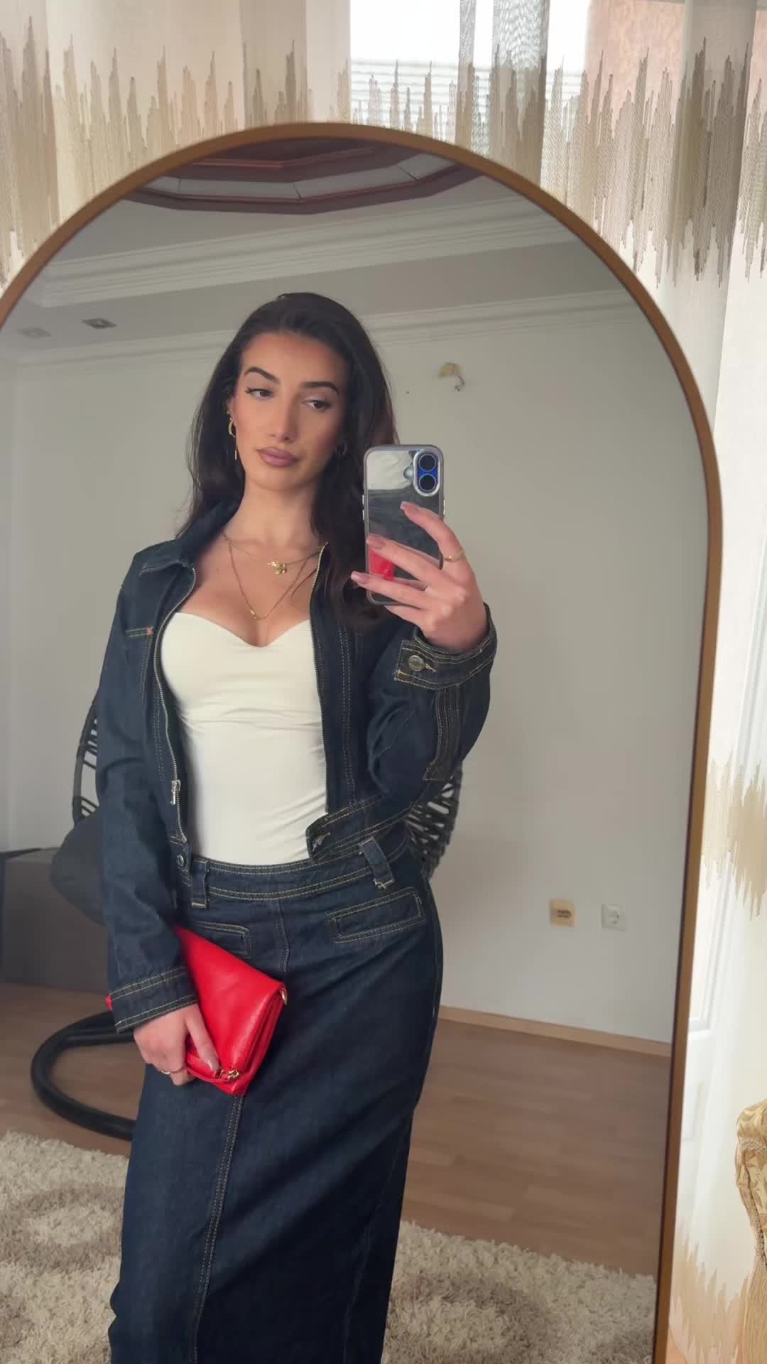 @ajnisahoxhaa