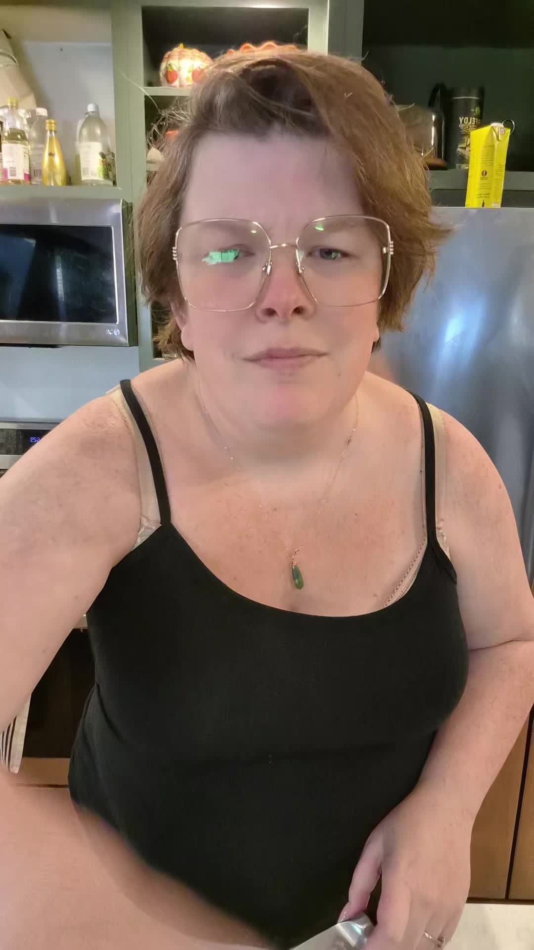 @Nealashitposts
