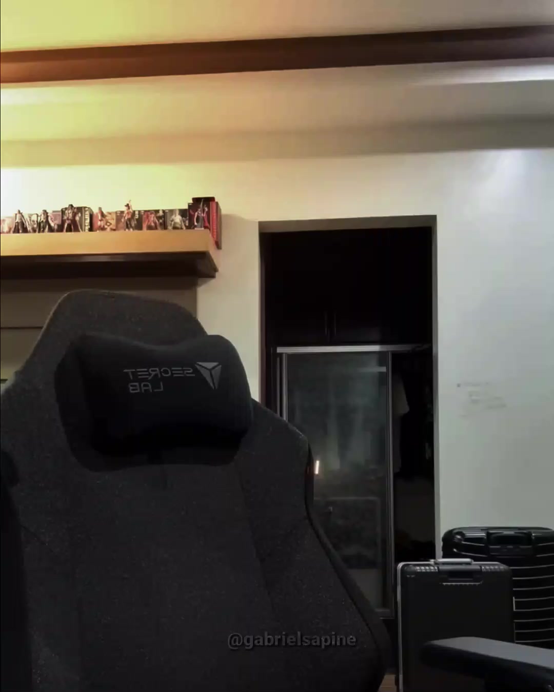 @Gab