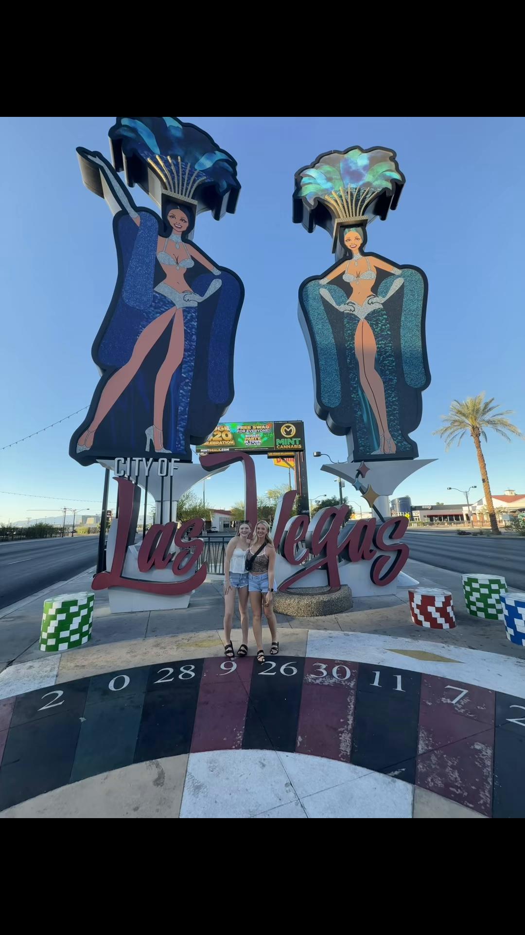 @𝔸𝕞𝕓𝕖𝕣 ℕ𝕚𝕔𝕙𝕠𝕝𝕖 🎀