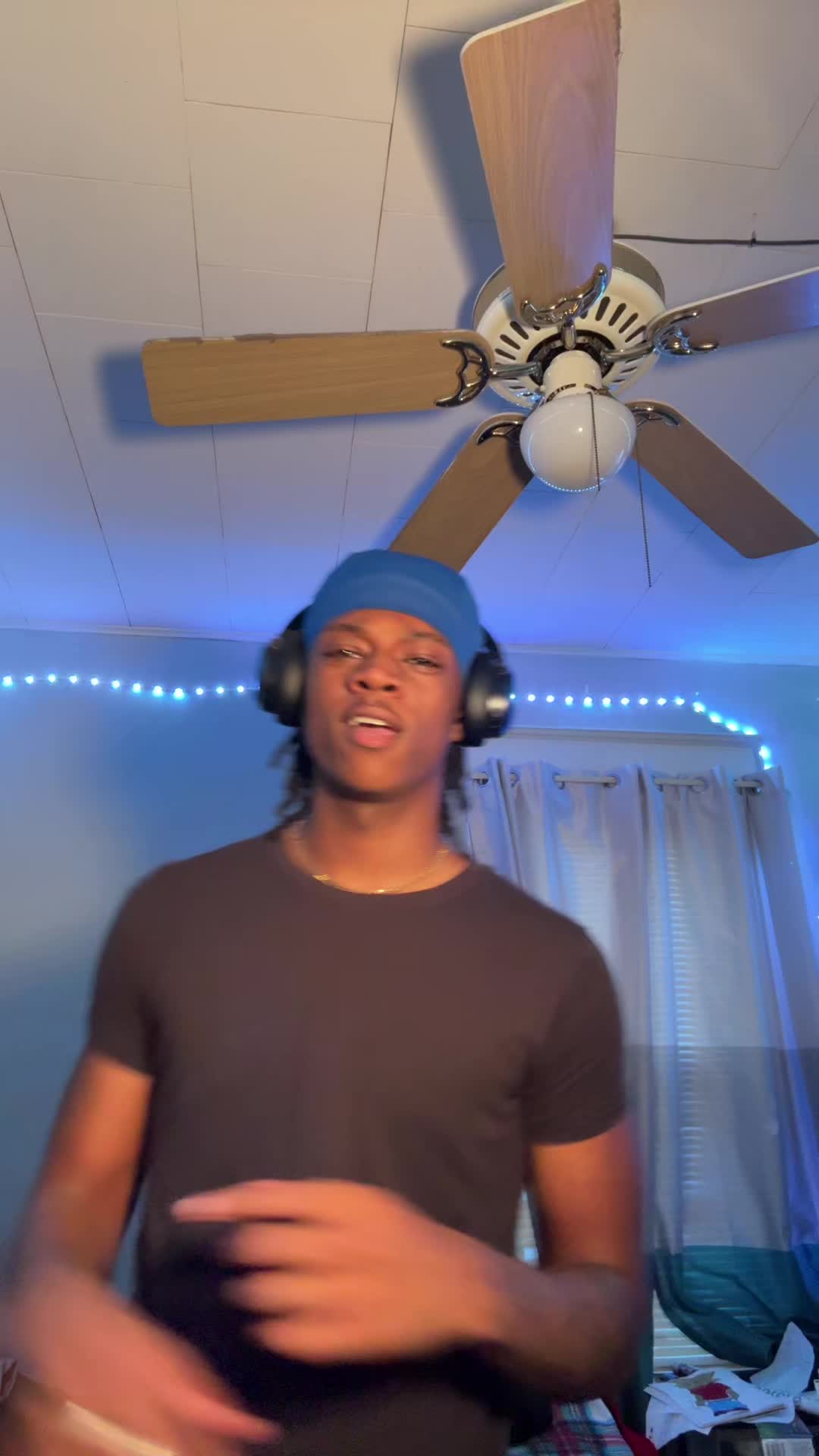 @𝘿𝙤̄𝙣 ✞