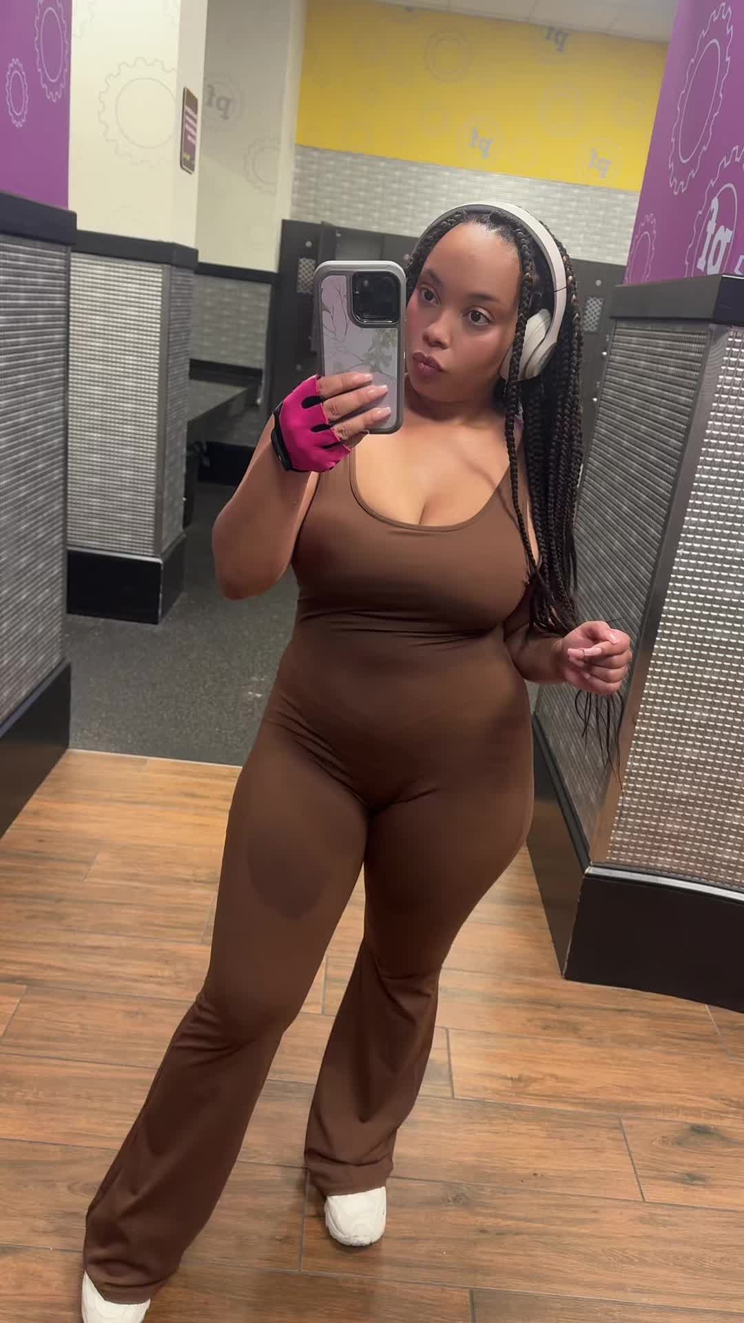 @Dominique Angelique