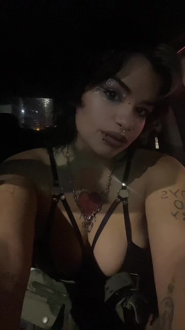 @☠︎︎