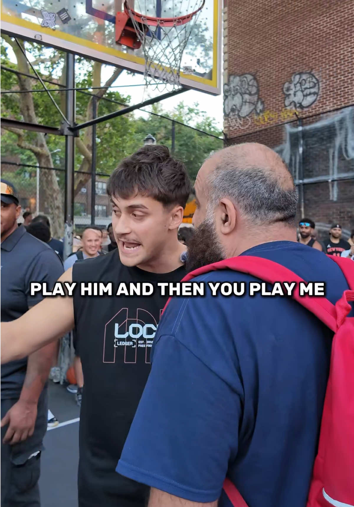 @MK