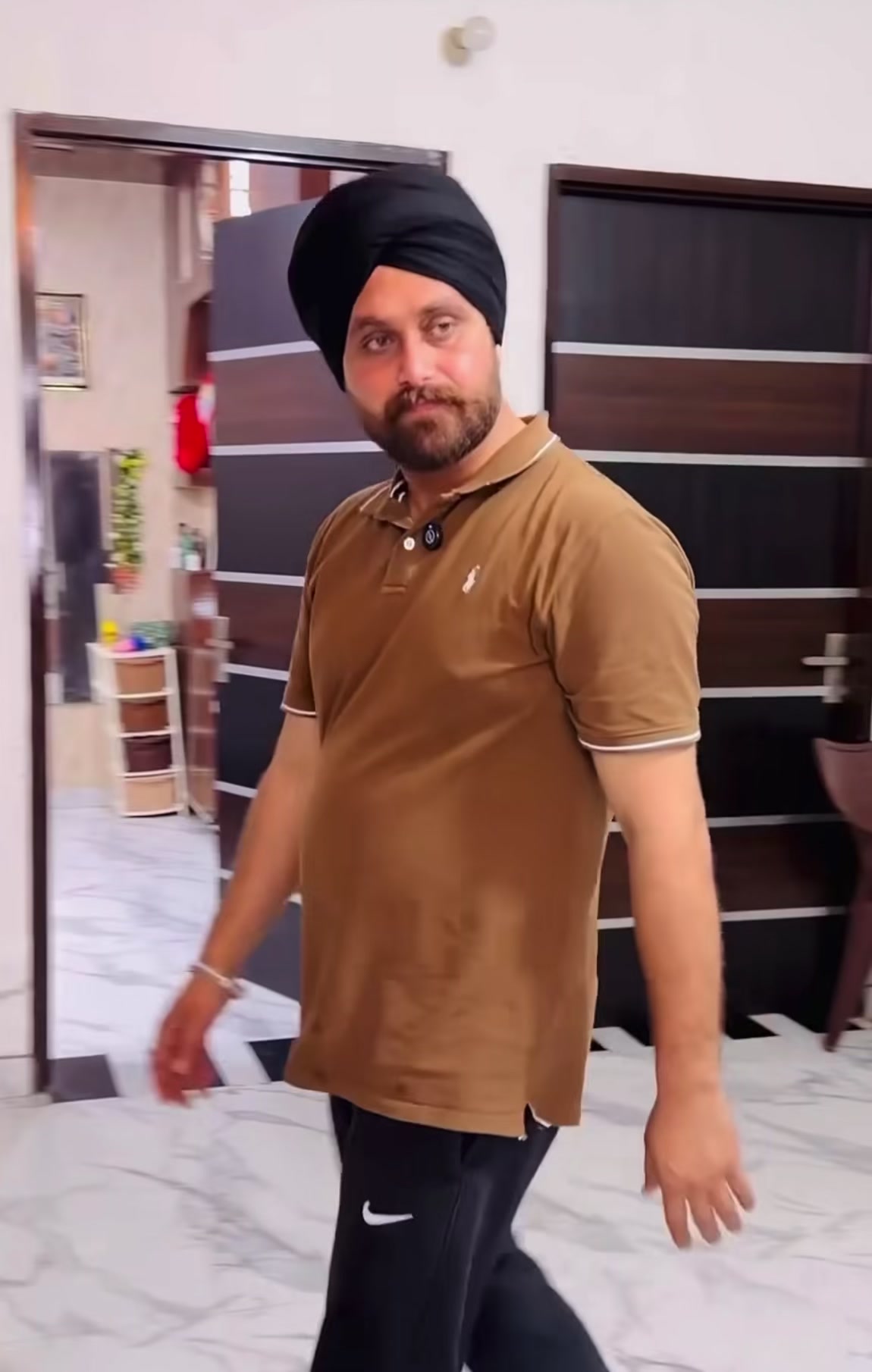 @Punjabi_Mehkman