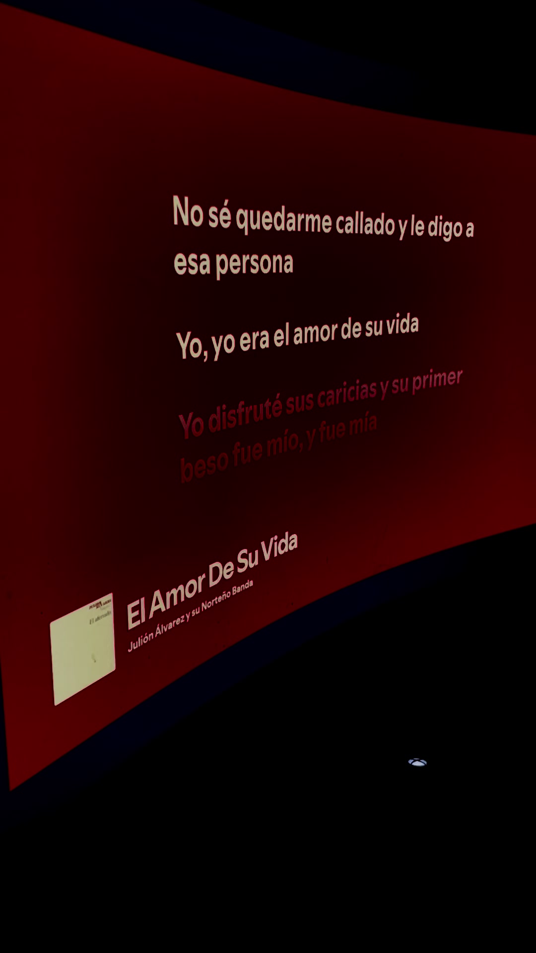 @El08