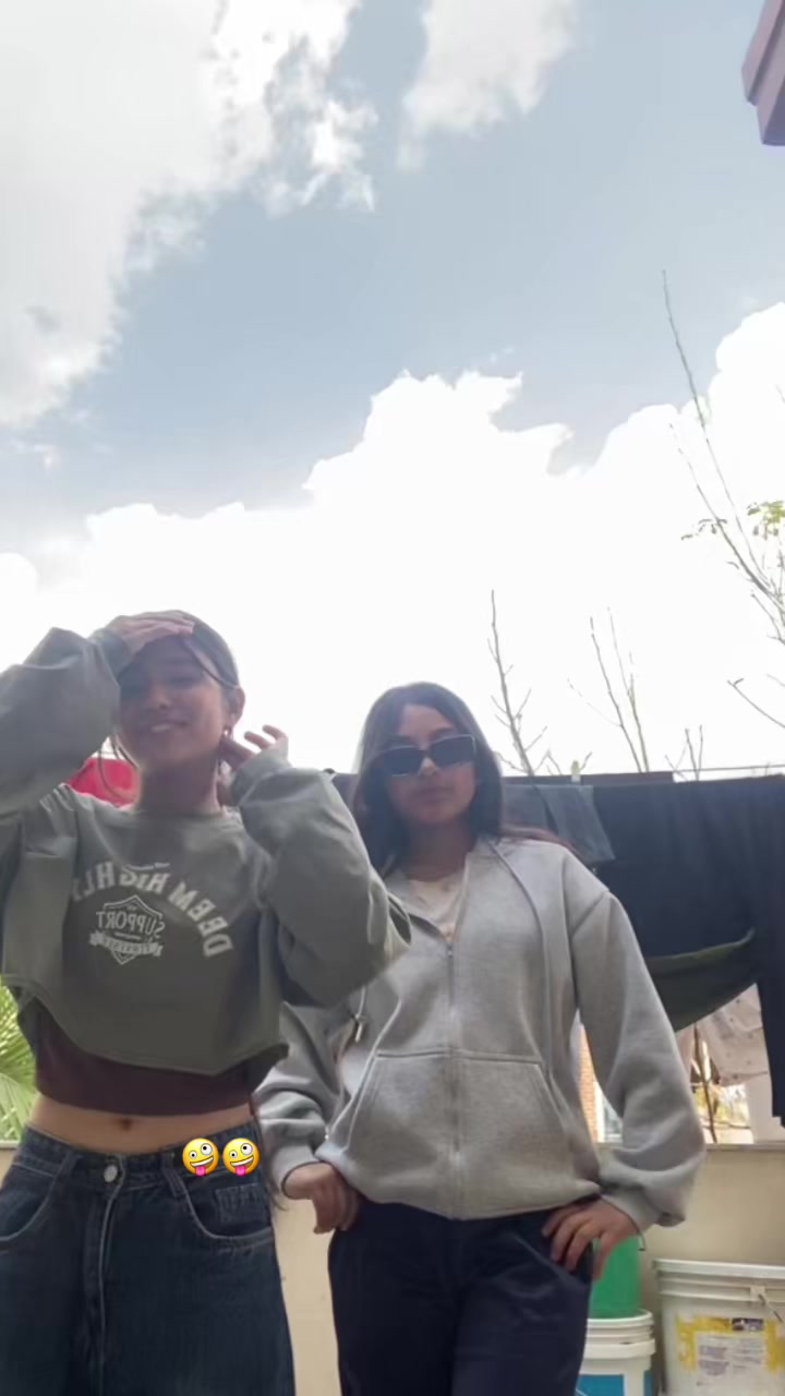 @Roshyaa😍