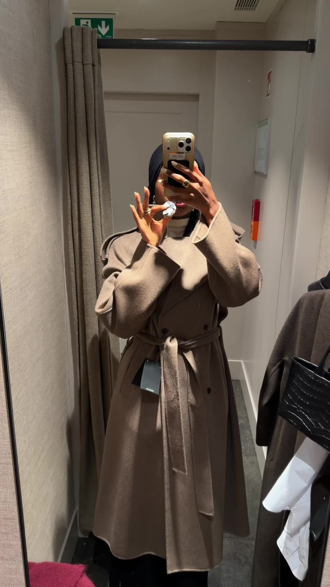 @wolfieaziza