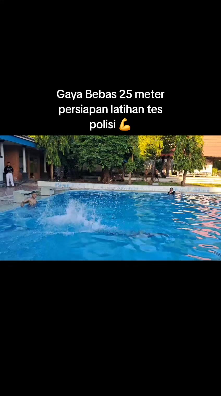 @Ria swimming NTT