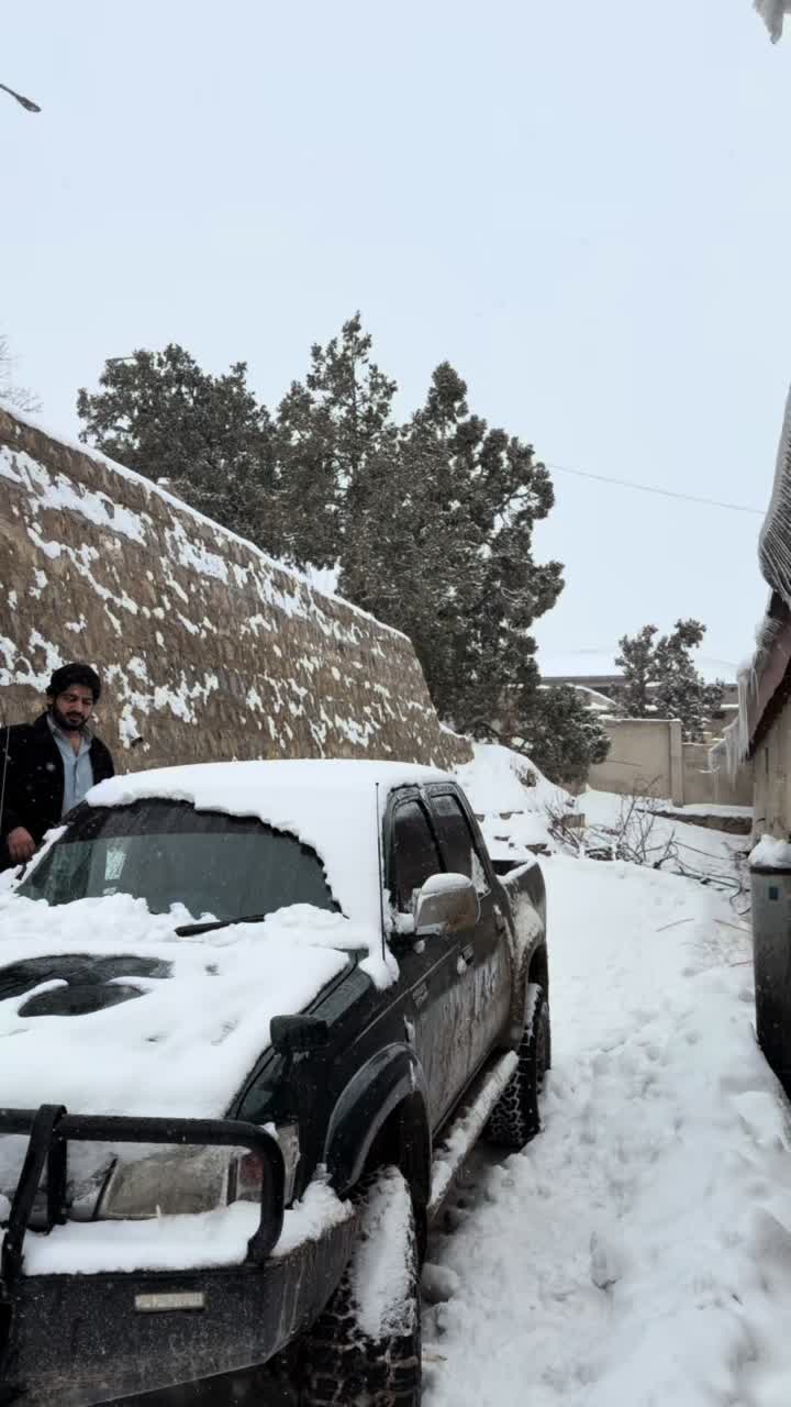 @لالا نوید مینگل⚜️