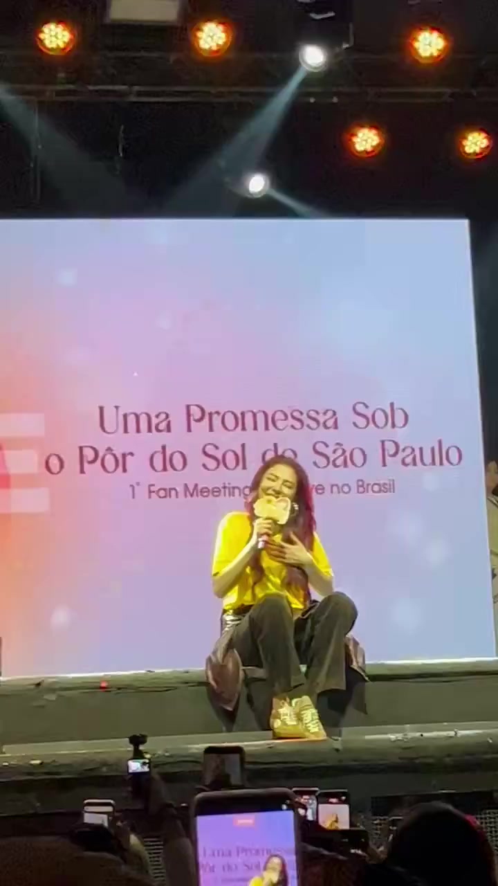 @queenfaye