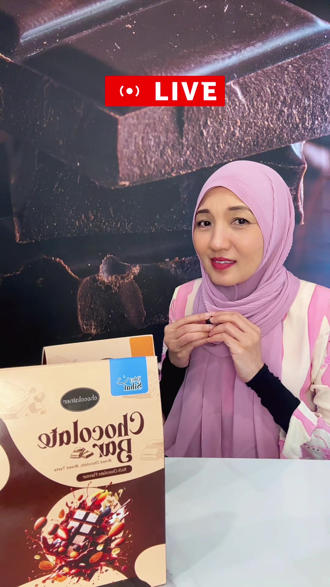 @CikNa Chocotainer