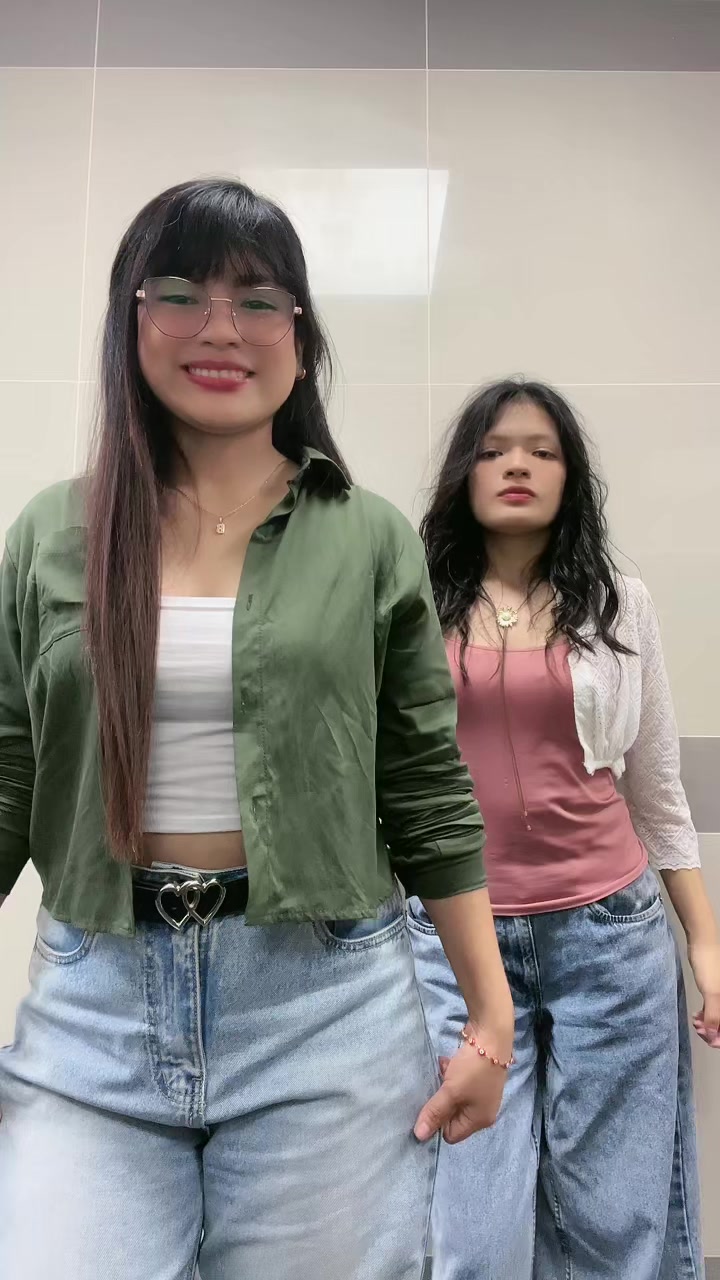 @N E I L Y✰🧃