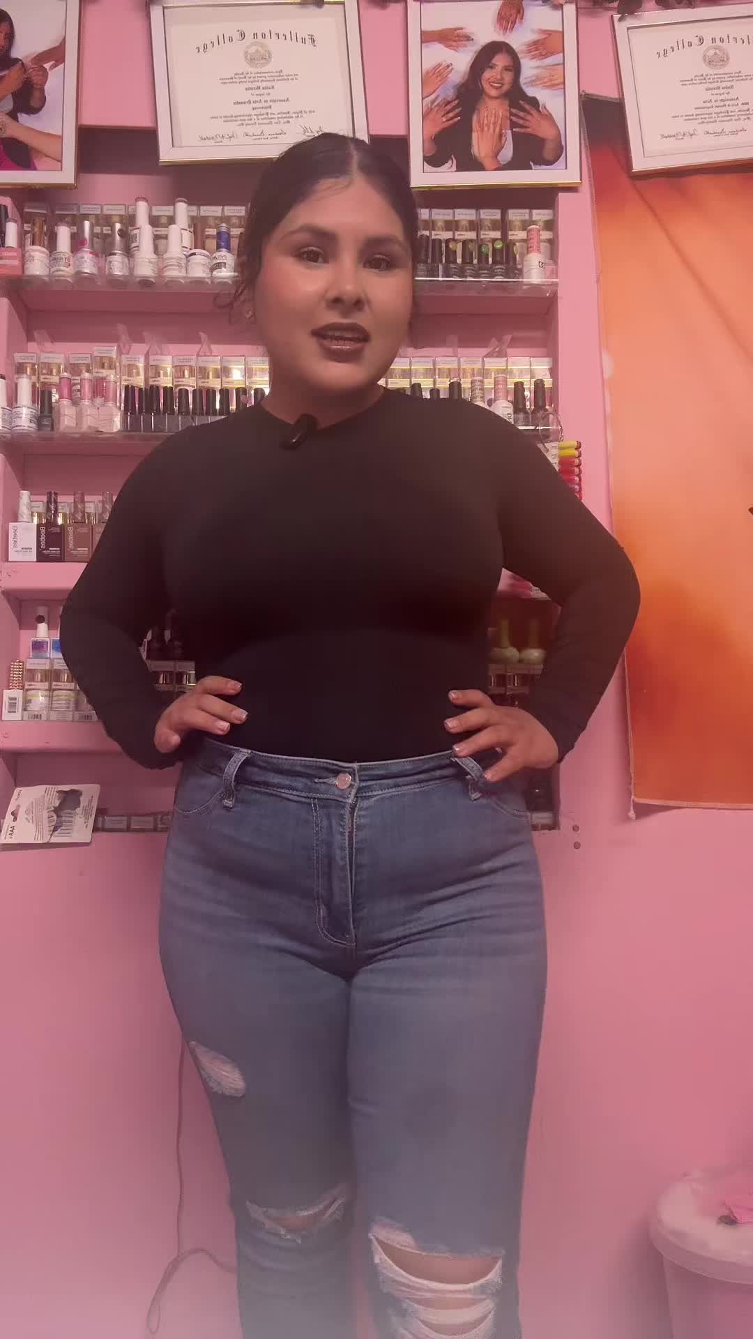 @Nadia🎀-Whittier Nail Tech