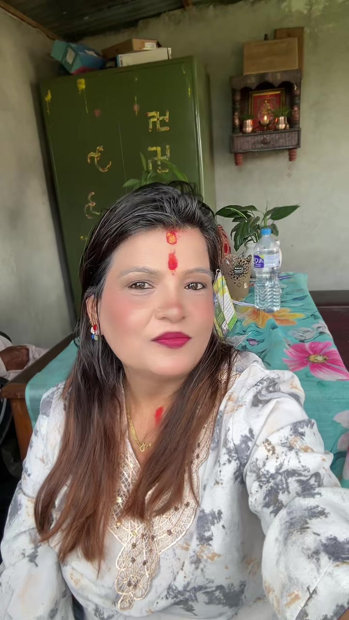 @Saru neupane❤️😘
