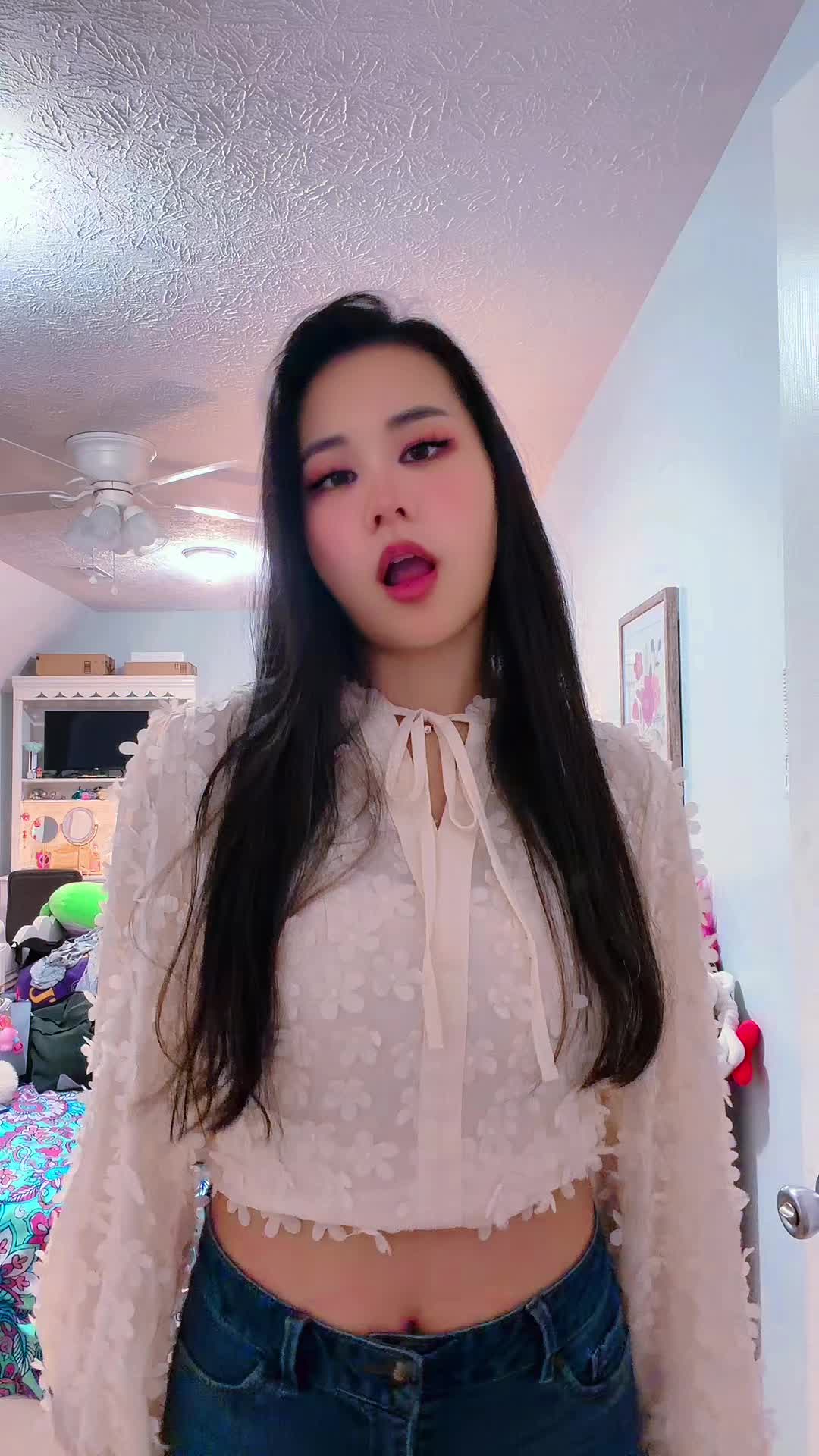 @PhoenixBlossomT토리