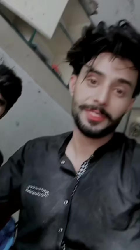 @Friend Brand 😋سیف کمبوہ💖