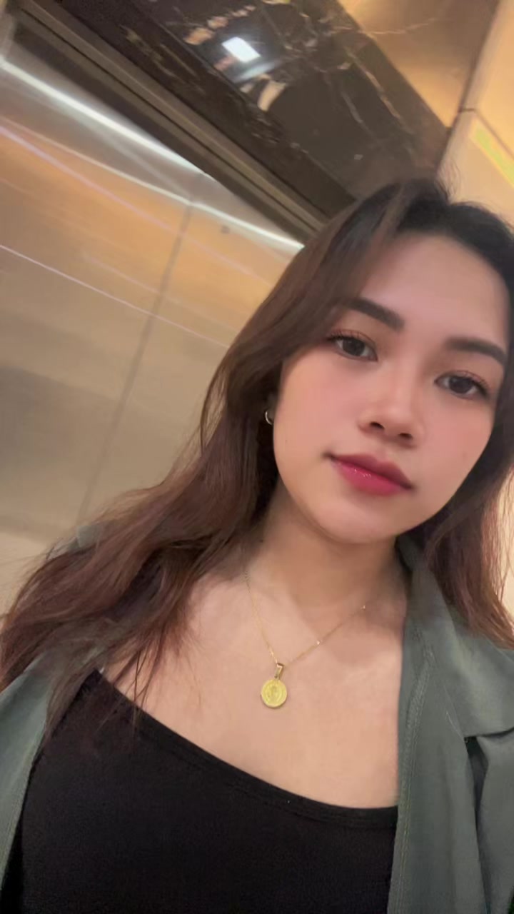 @Morenaxxx