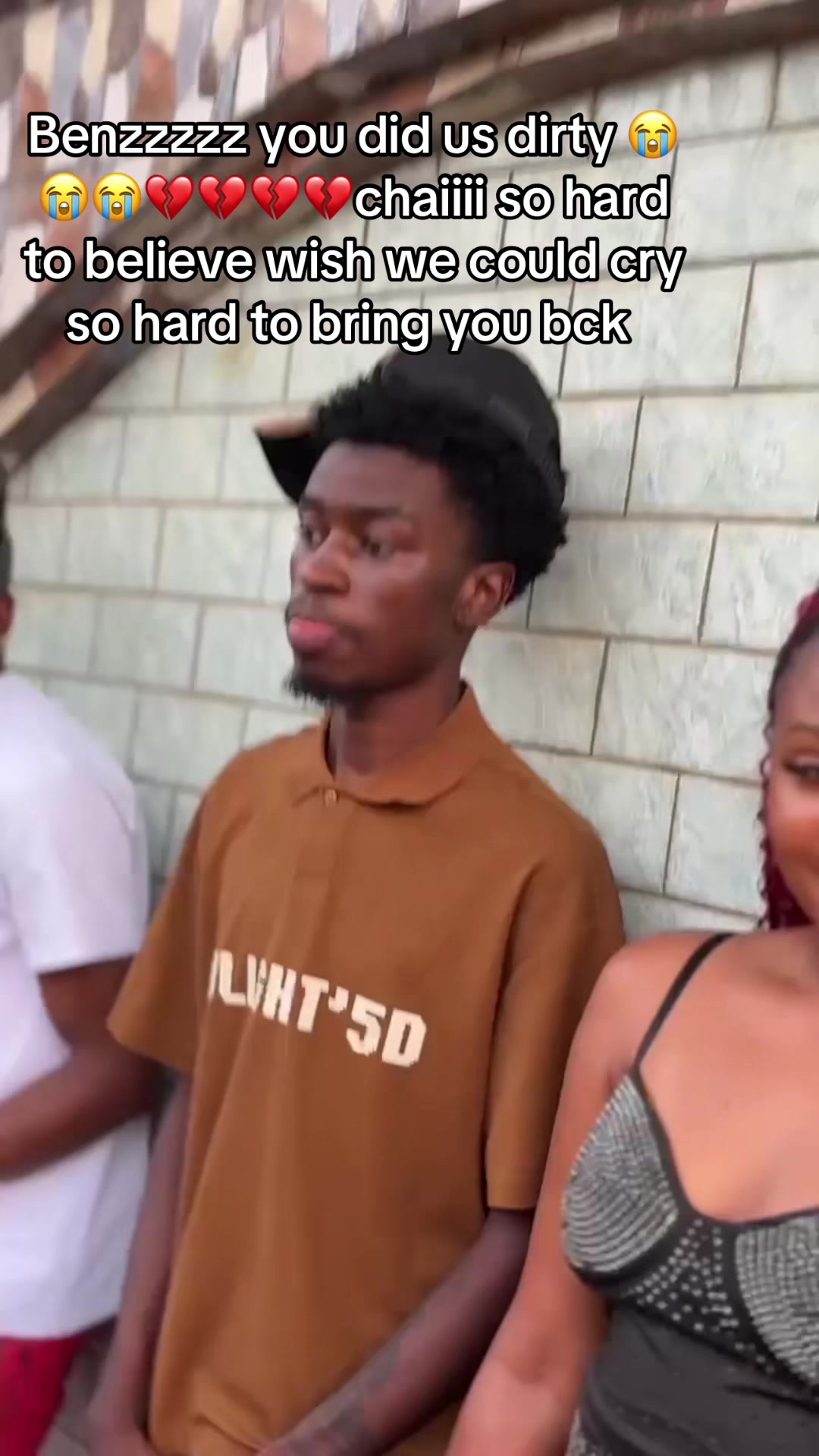 @Elna blink ๐