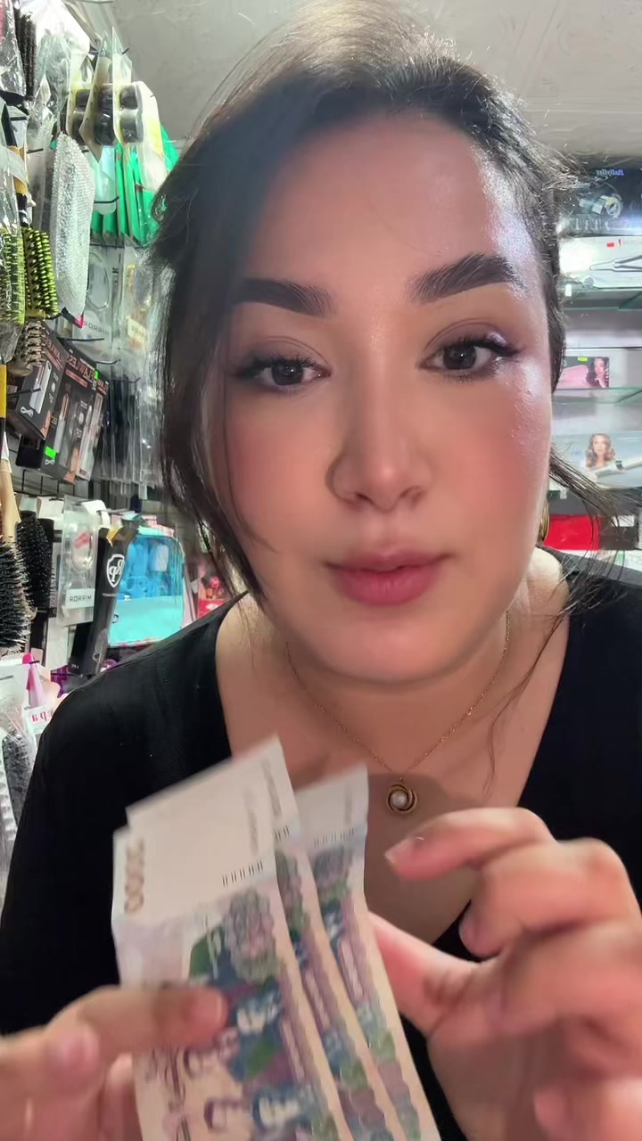 @Sarras Makeup