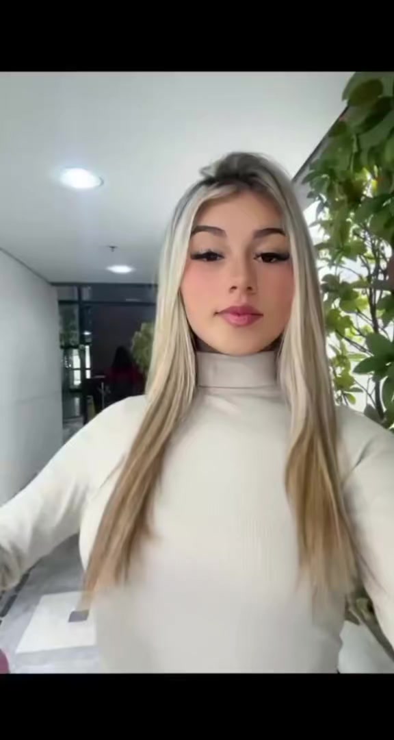 @๐๐ฒ๐ซ๐๐ฅ๐ฅ๐