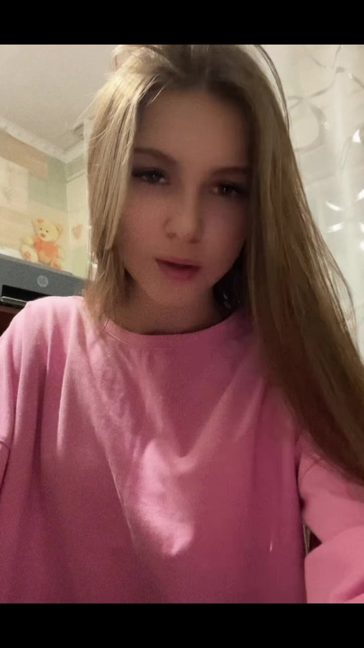 @ксения🤫