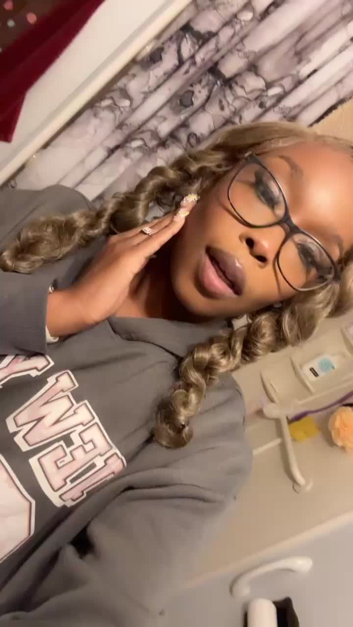 @Julisa