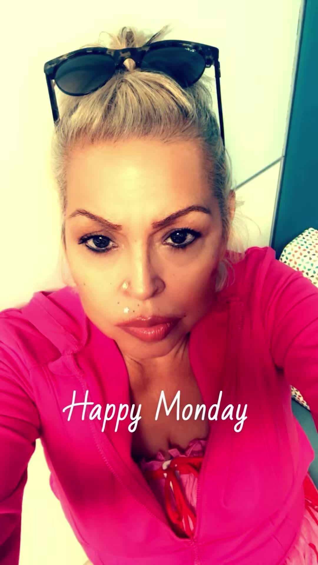 @Angie 💋
