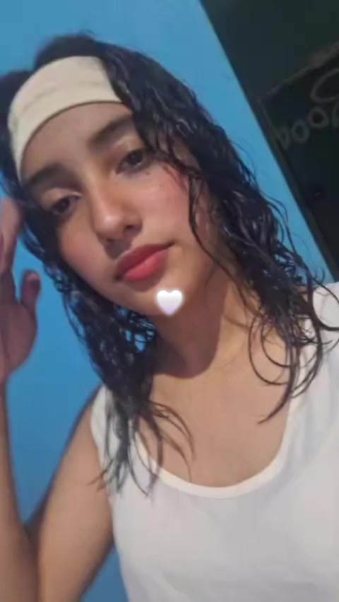 @Mely🦋