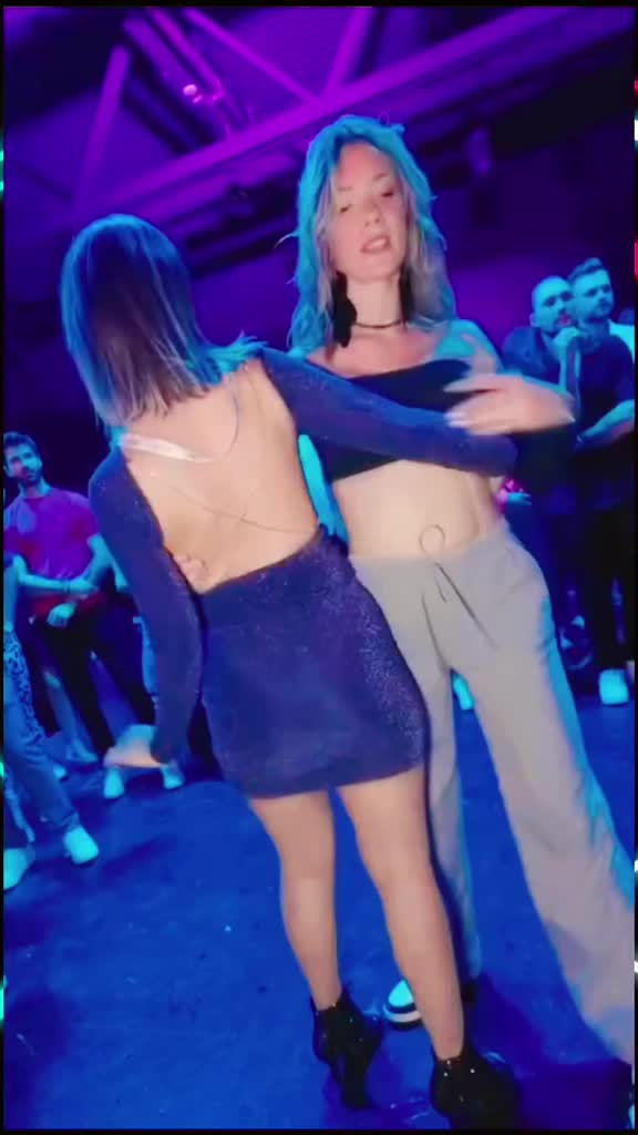 @Carla❤️👑🌍🏳️🌈