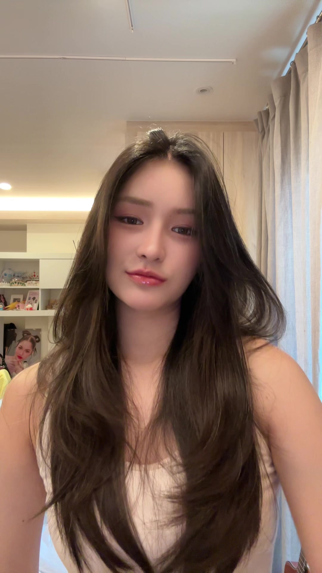 @อ๋อมแอ๋ม สุวิชญา