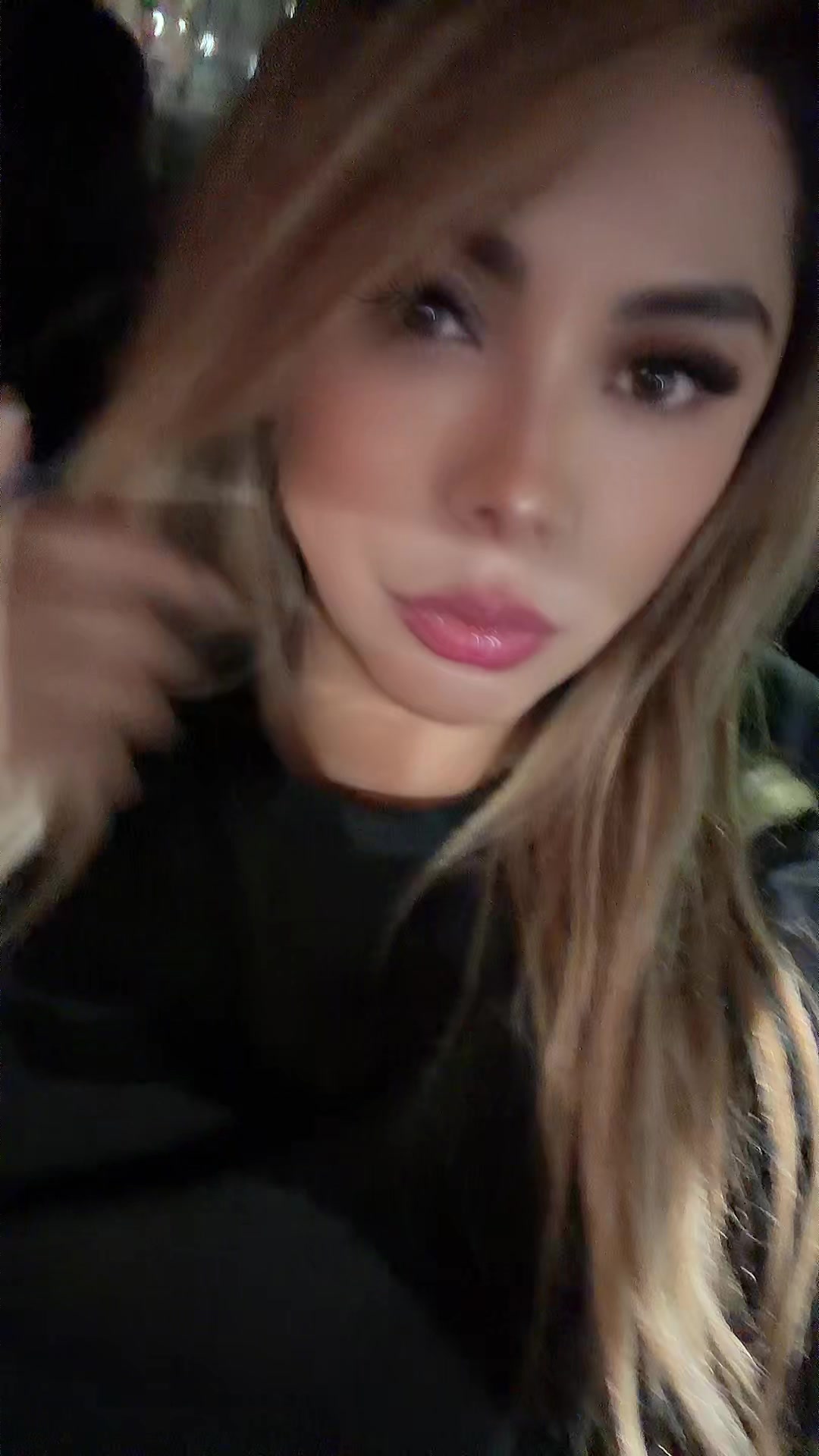 @Laurita