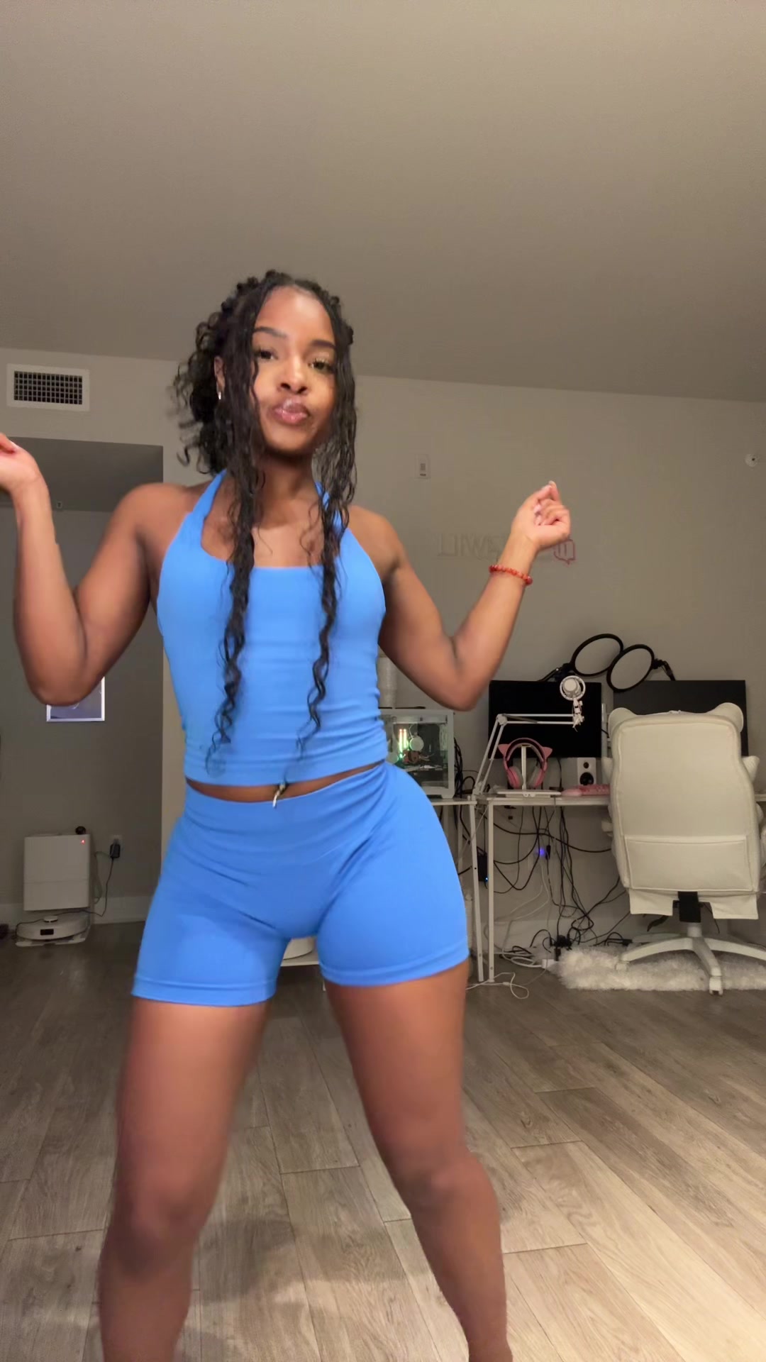 @Lexiawill