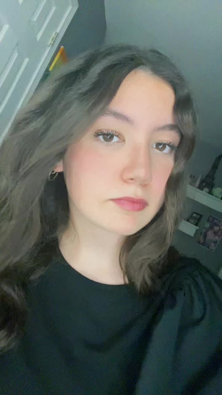 @Sophia🦄